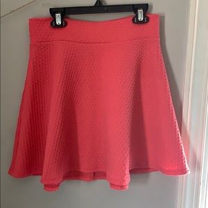 Pink textured skirt